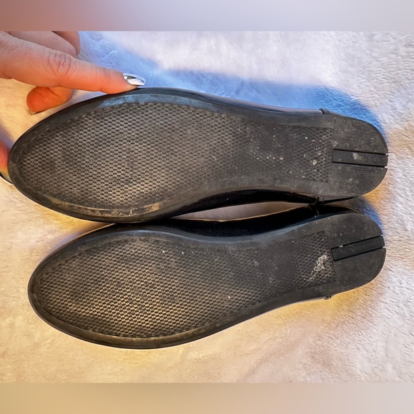 Black patent leather Prada ballet flats, 36.5, EUC - Picture 7 of 11